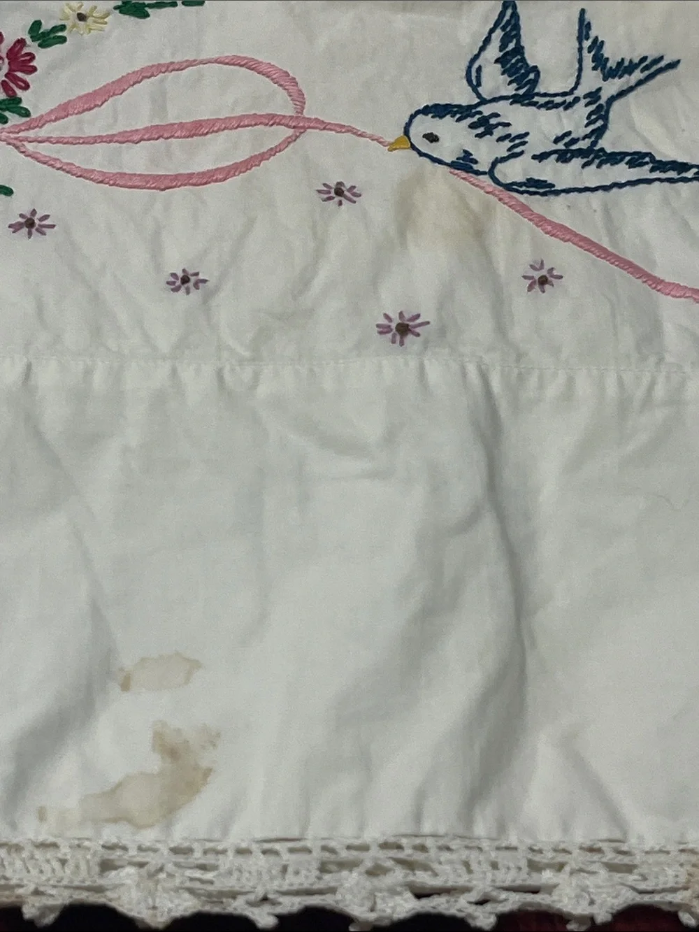VTG-Hand-embroidered-Queen Pillowcases, Bluebirds,Ribbon & Floral Motif-Crochet